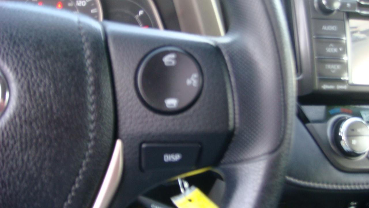 Toyota RAV4 XLE AWD 2013