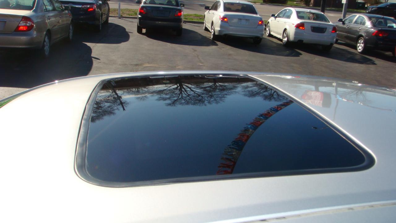 Toyota Corolla S Premium 4D Sedan 2010