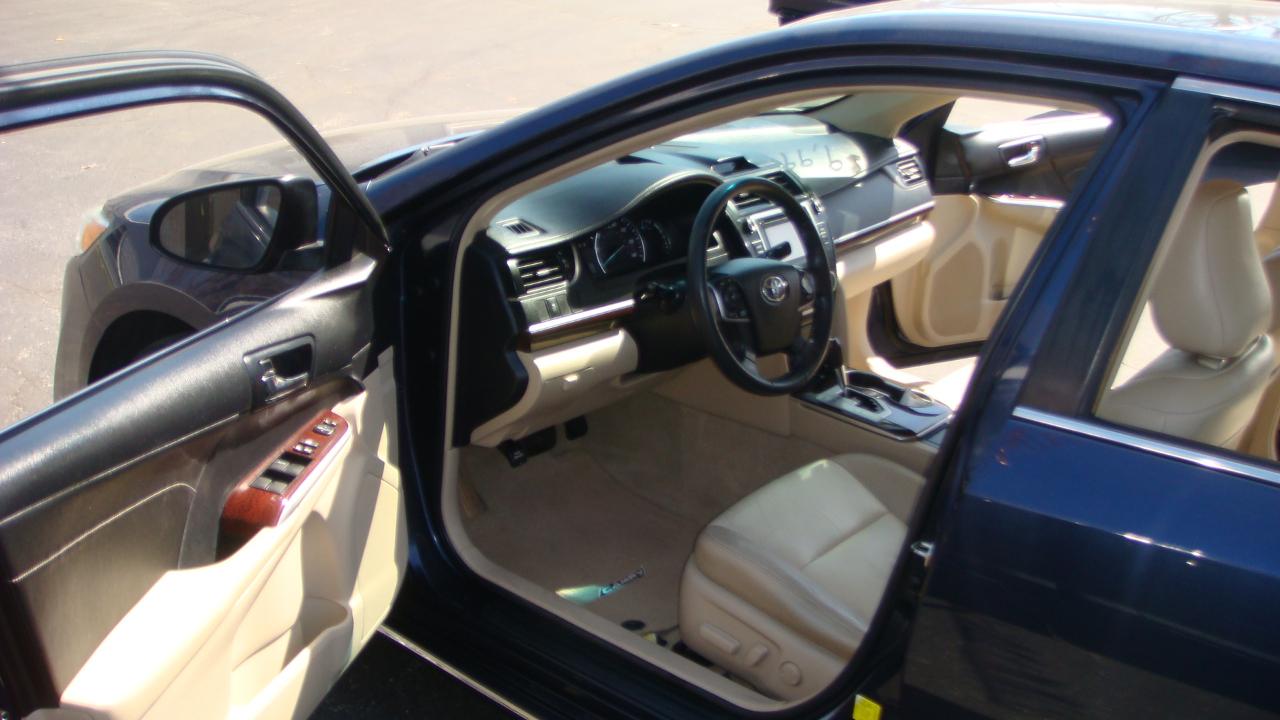 Toyota Camry XLE 2014