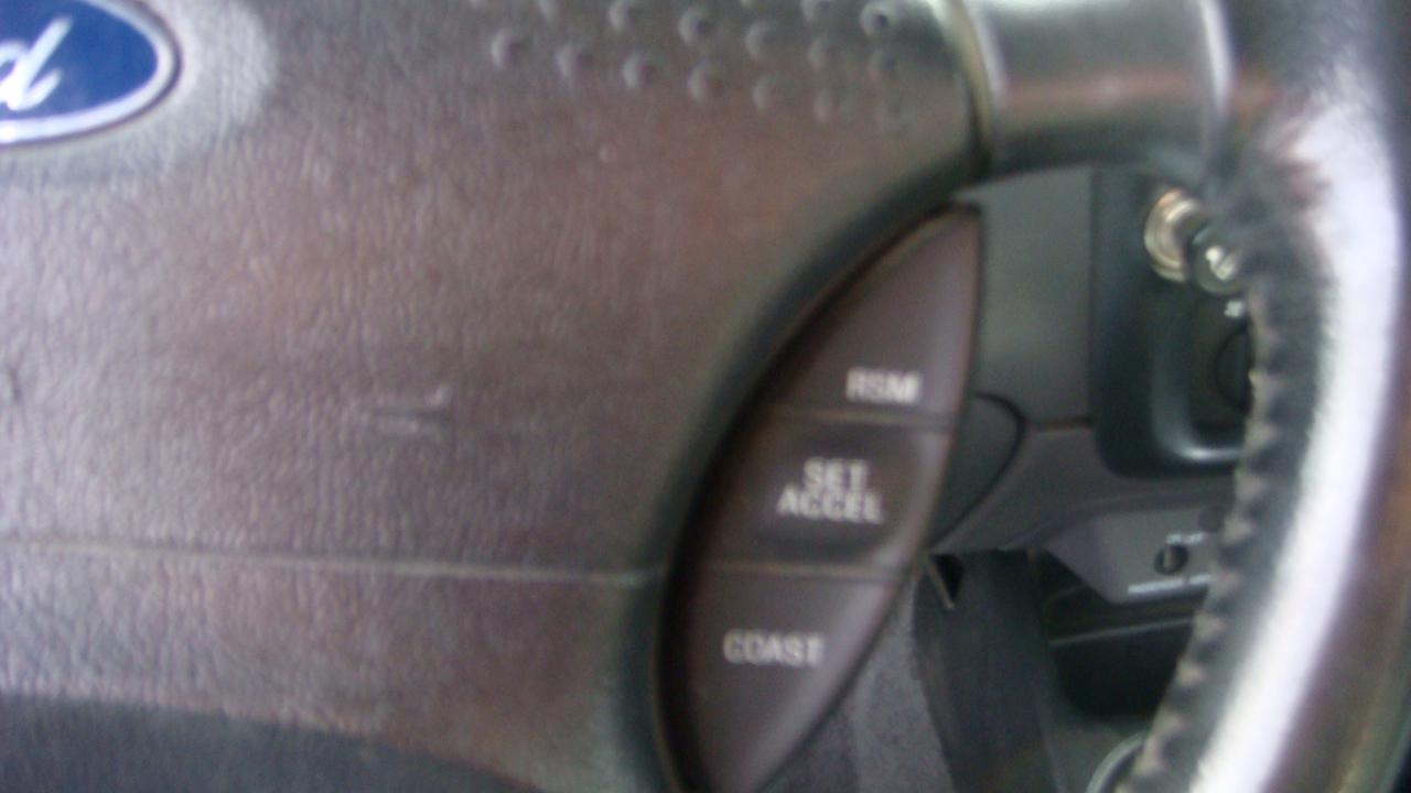 Ford Ranger XLT Long Bed 2WD 2002