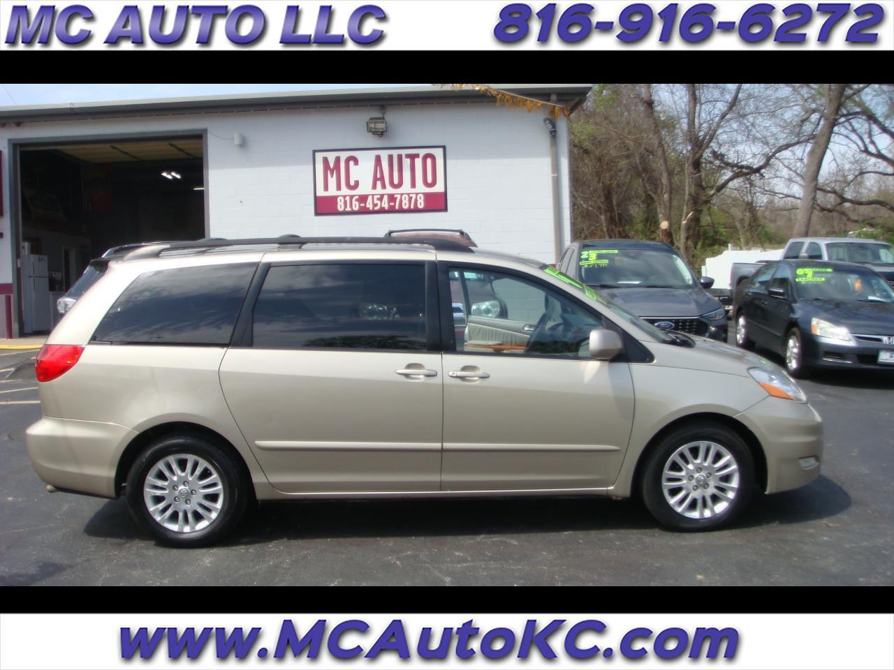 2010 Toyota Sienna XLE FWD