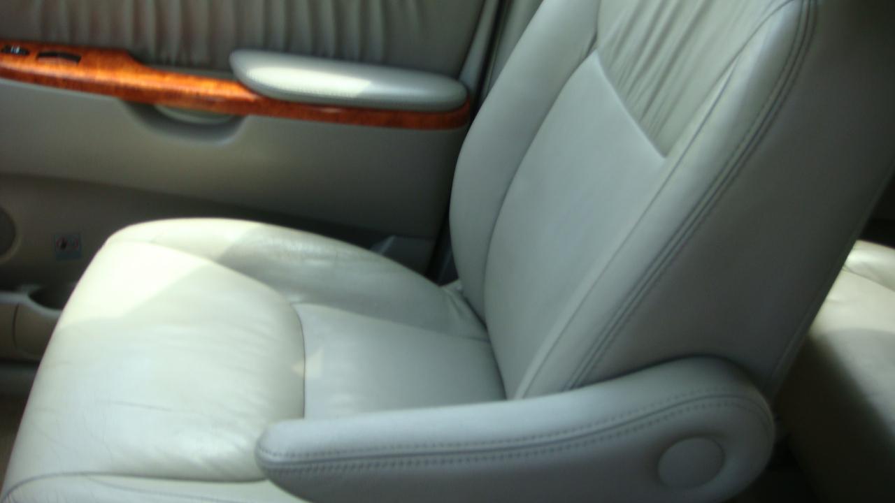 Toyota Sienna XLE 2010