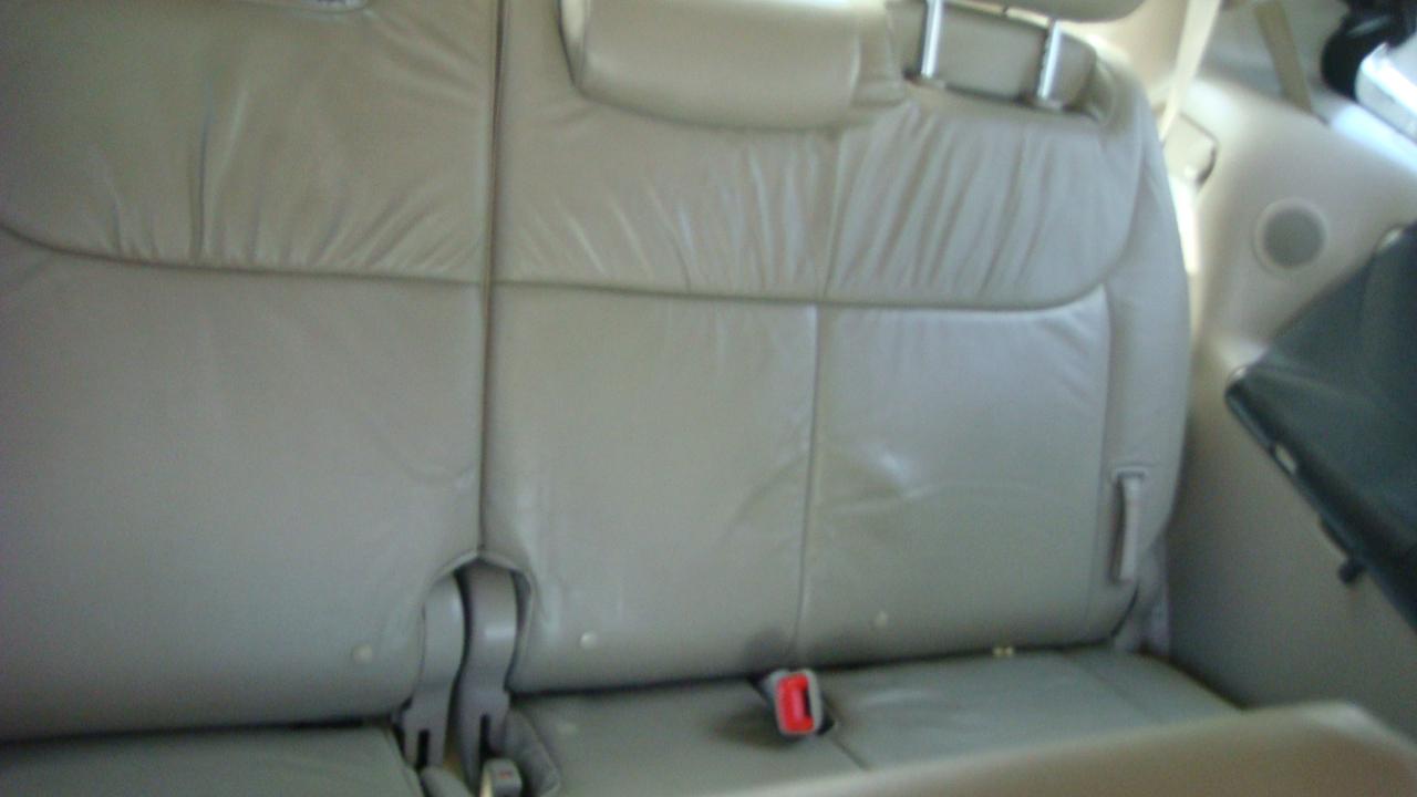 Toyota Sienna XLE 2010
