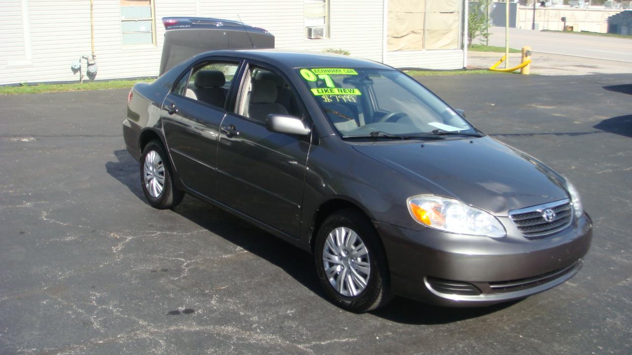 Toyota Corolla LE 2007