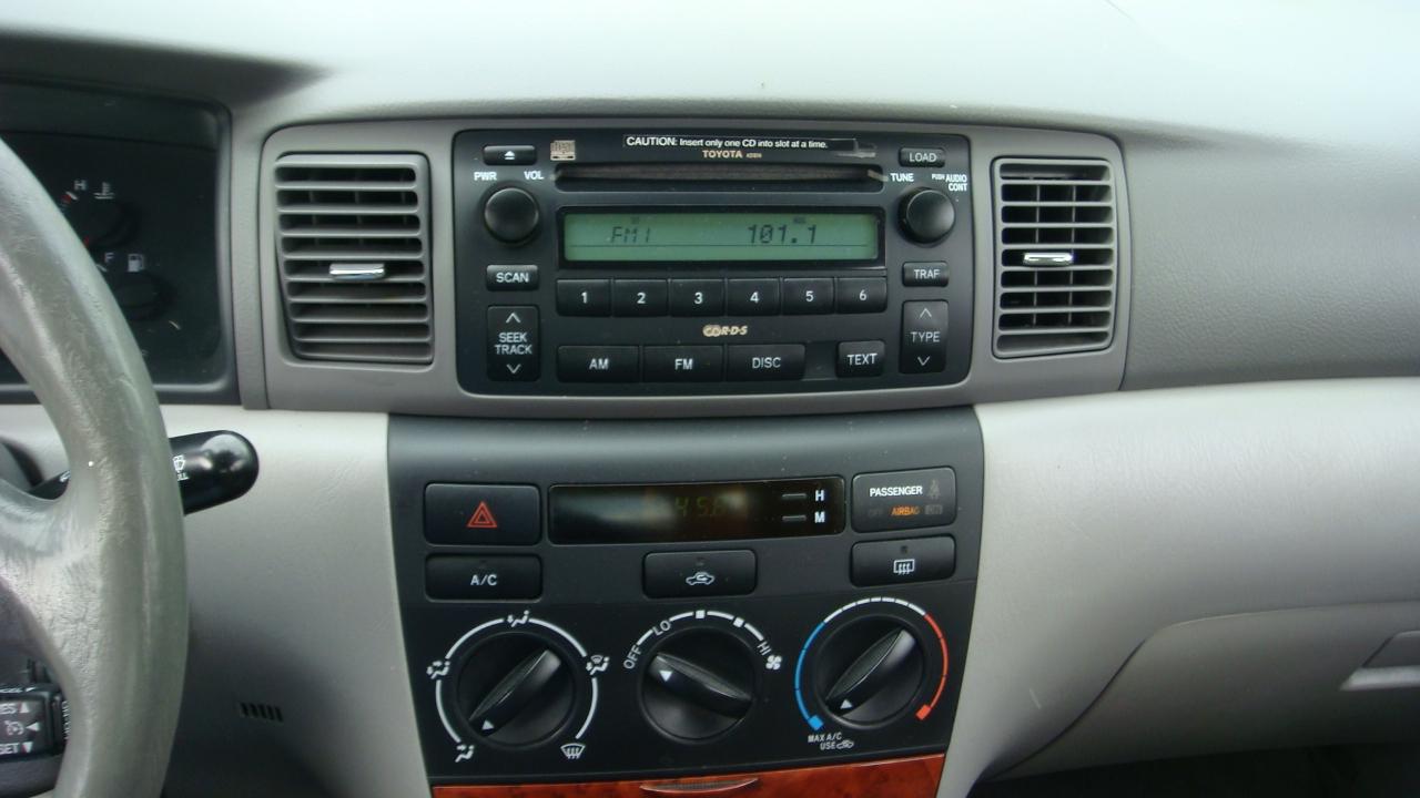 Toyota Corolla LE 2007