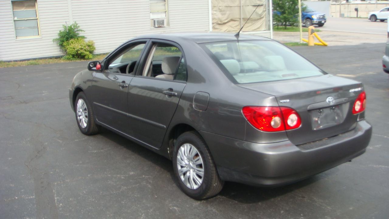 Toyota Corolla LE 2007