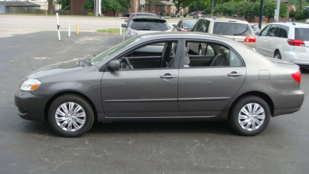 Toyota Corolla LE 2007