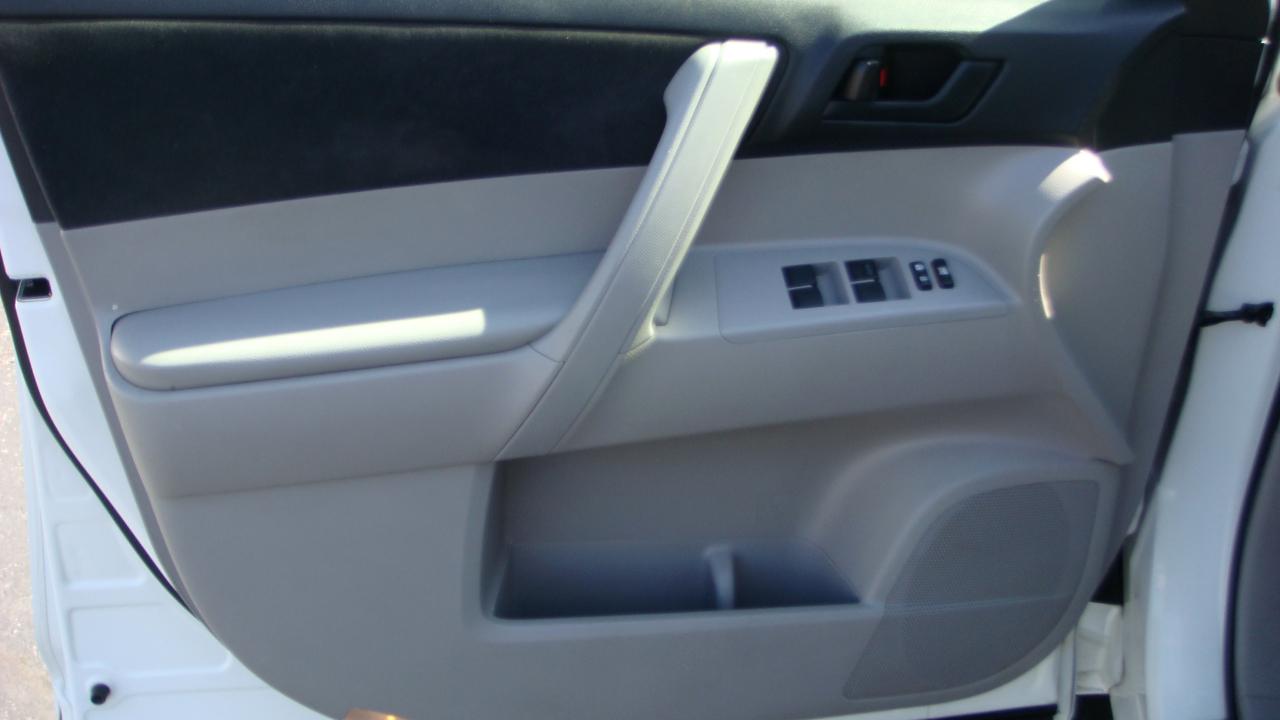 Toyota Highlander  2008