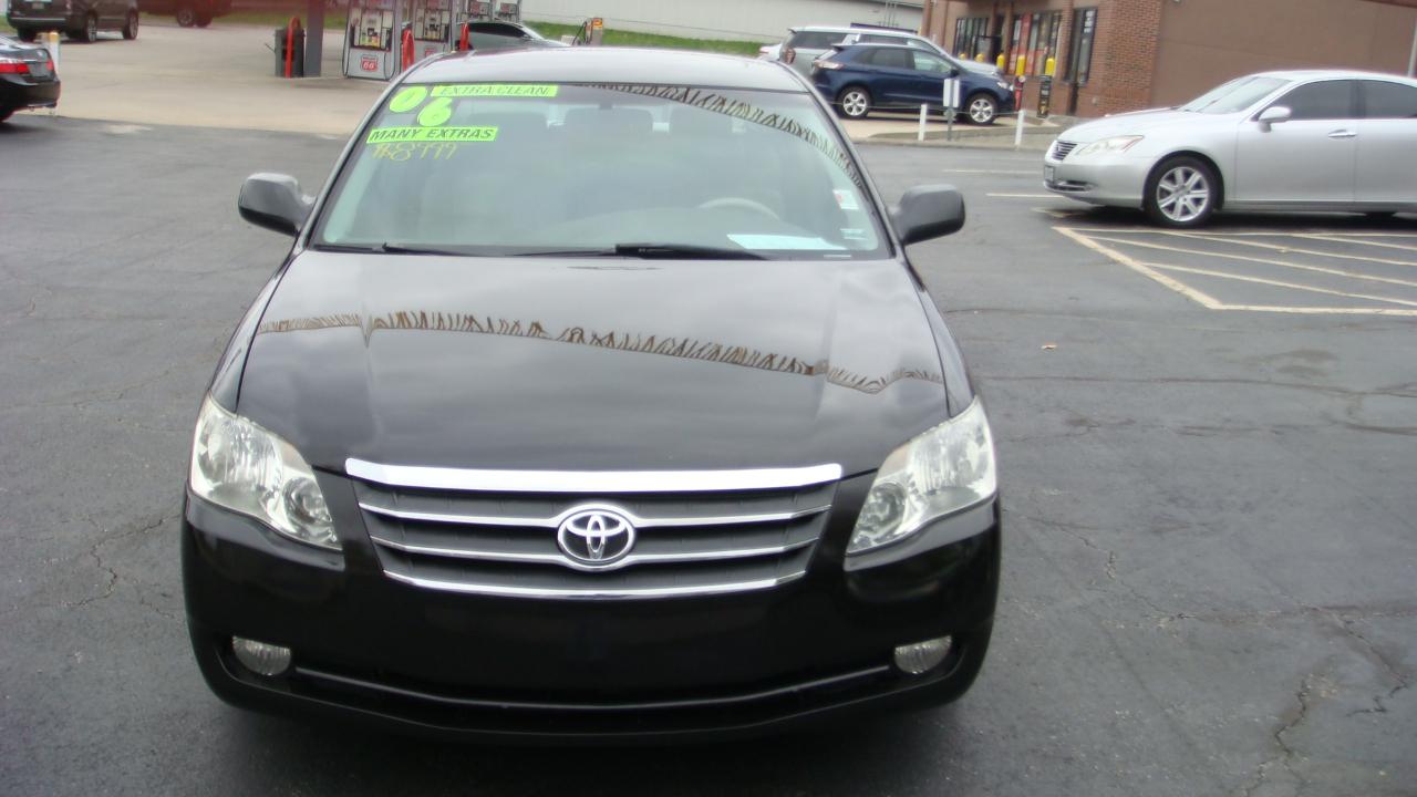 Toyota Avalon XLS 2006