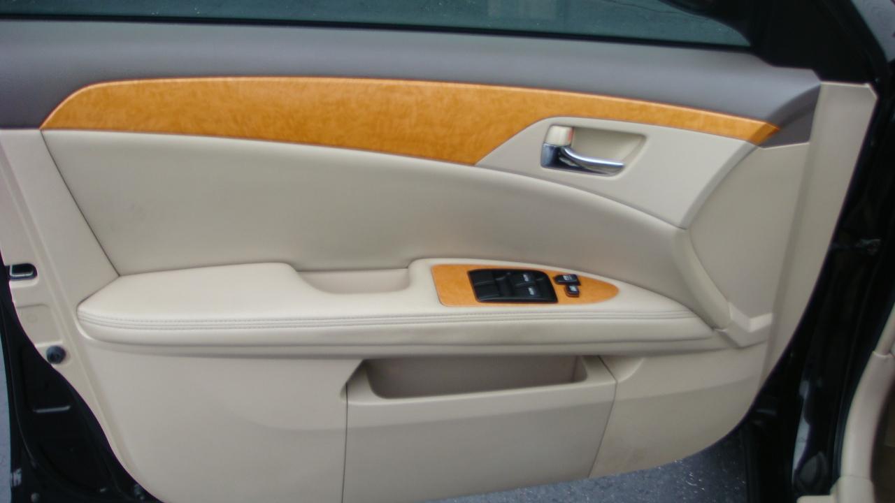 Toyota Avalon XLS 2006