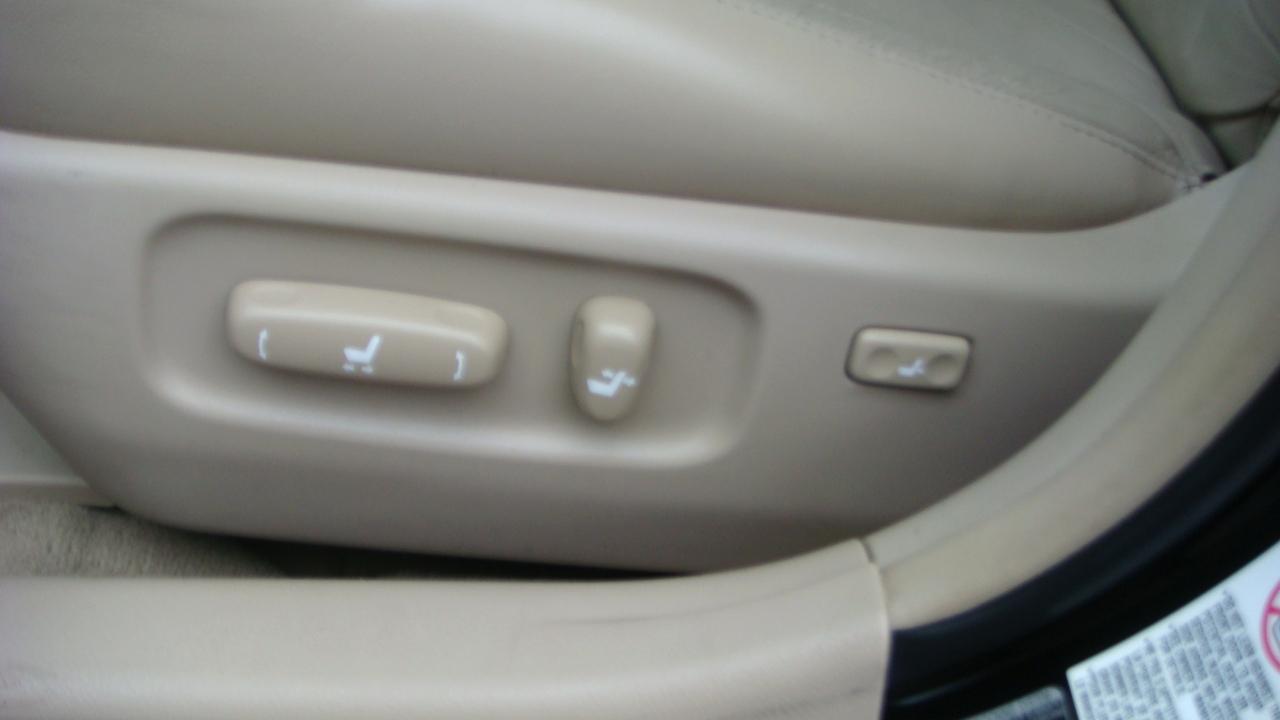 Toyota Avalon XLS 2006