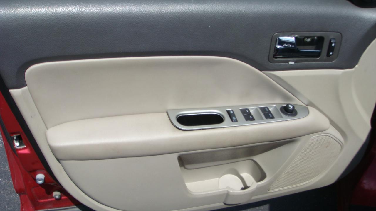 Ford Fusion I4 SEL 2011