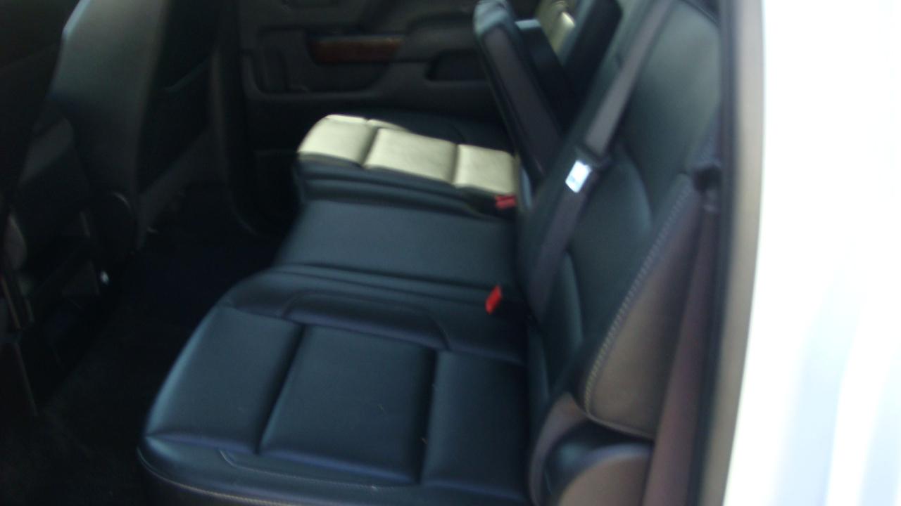 GMC Sierra 1500 SLT Crew Cab Long Box 2WD 2017