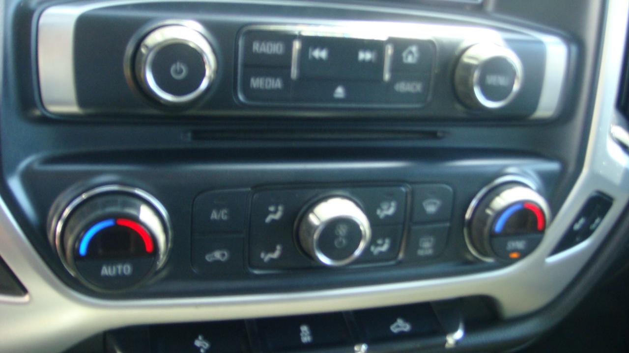 GMC Sierra 1500 SLT Crew Cab Long Box 2WD 2017