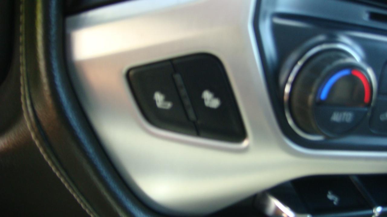 GMC Sierra 1500 SLT Crew Cab Long Box 2WD 2017