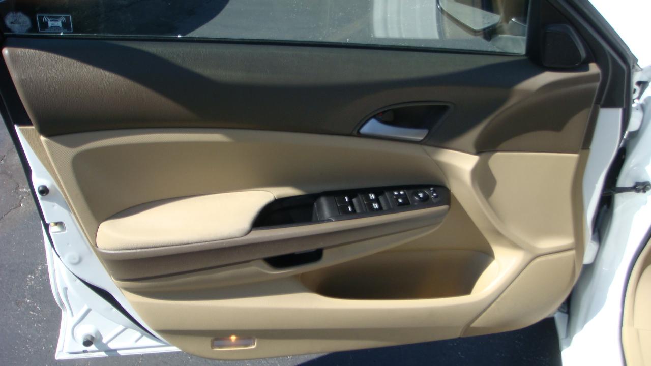 Honda Accord LX 2009