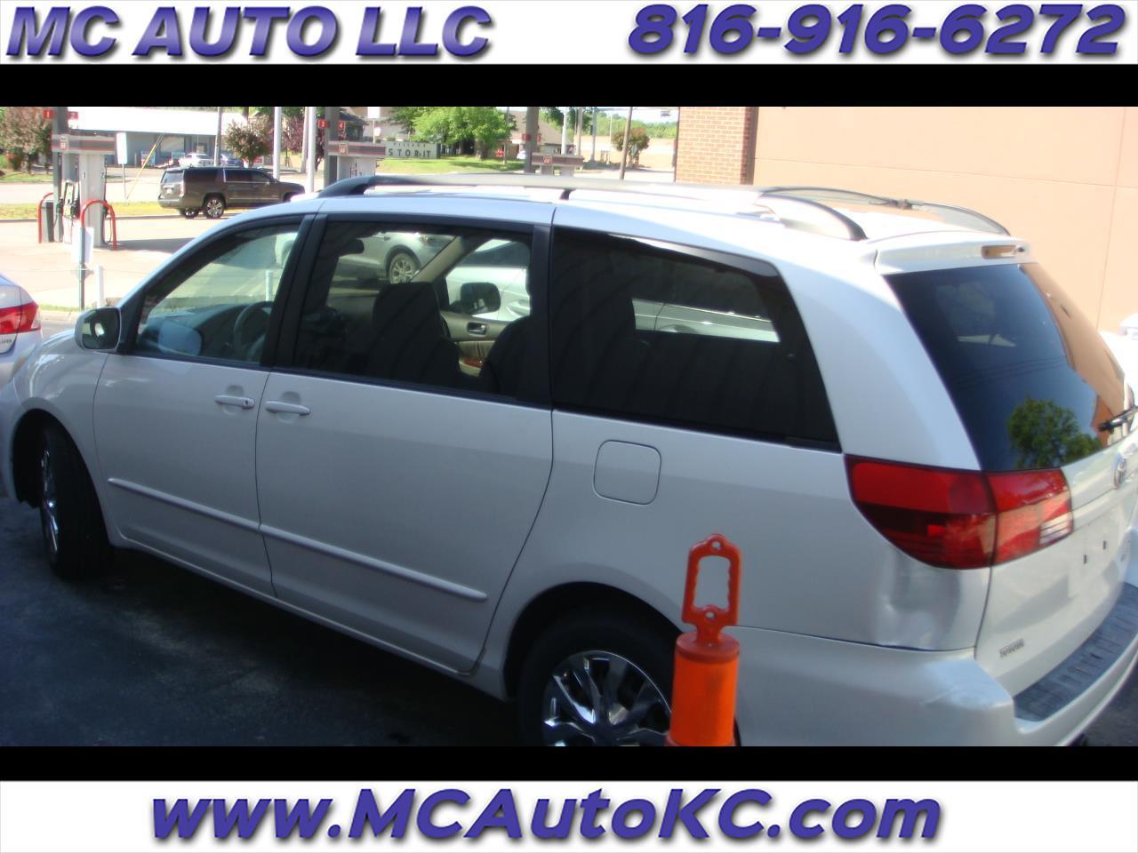2005 Toyota Sienna XLE