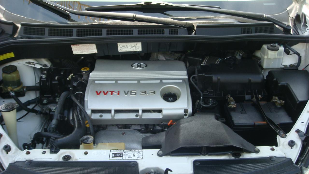 Toyota Sienna XLE 2005