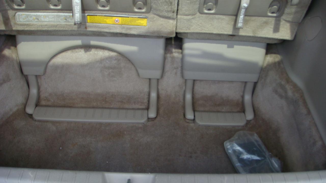 Toyota Sienna XLE 2005