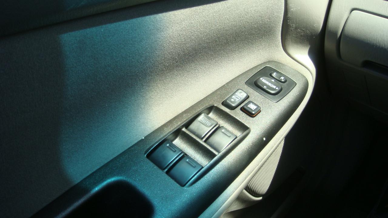 Toyota Camry Standard 2006