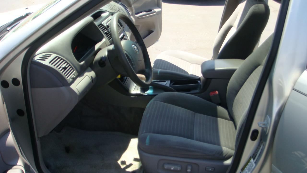 Toyota Camry Standard 2006