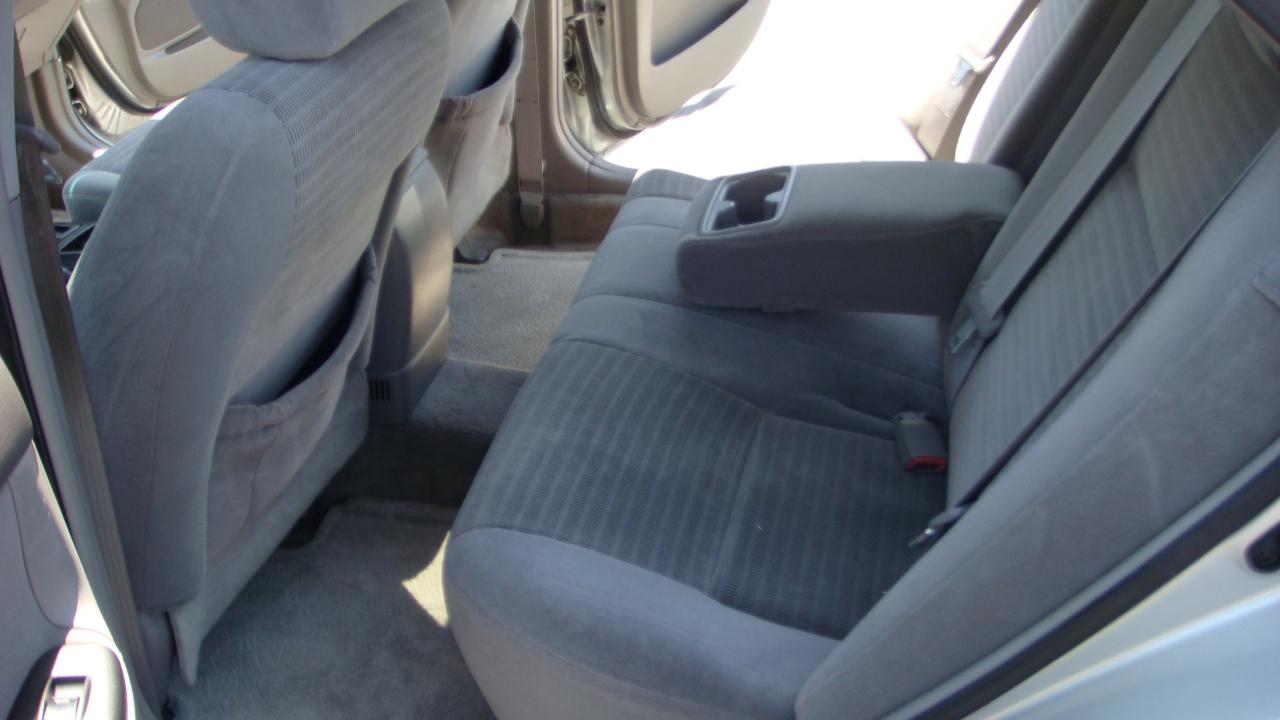 Toyota Camry Standard 2006