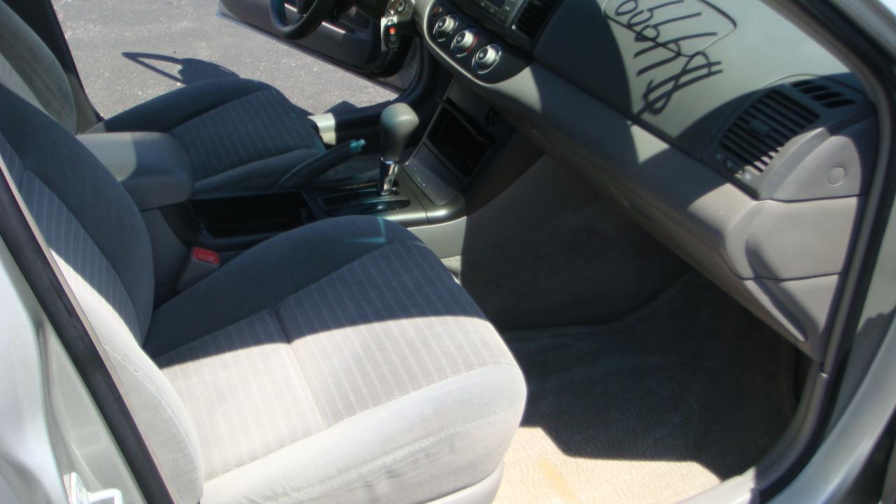 Toyota Camry Standard 2006