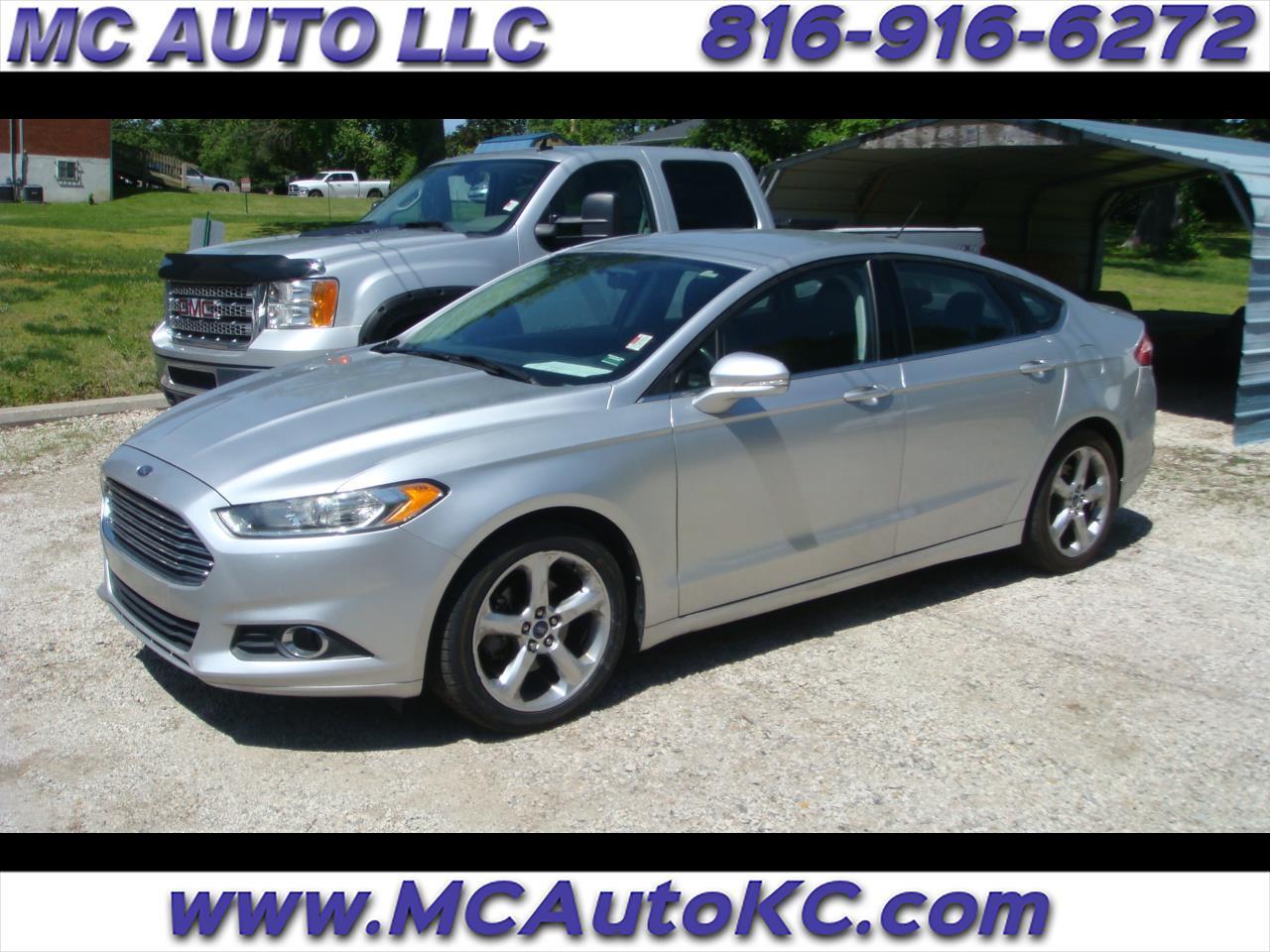 2013 Ford Fusion SE