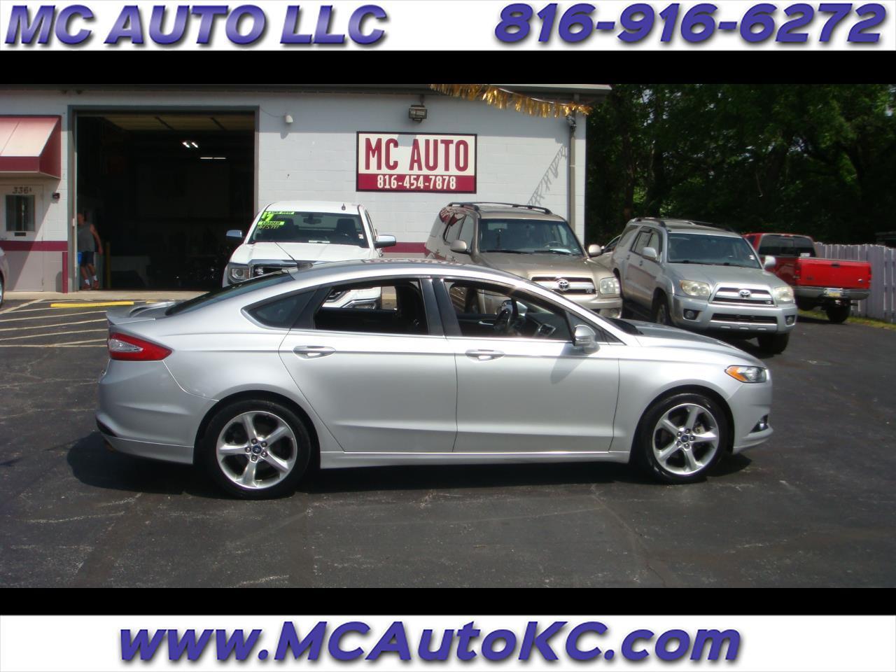 2013 Ford Fusion SE