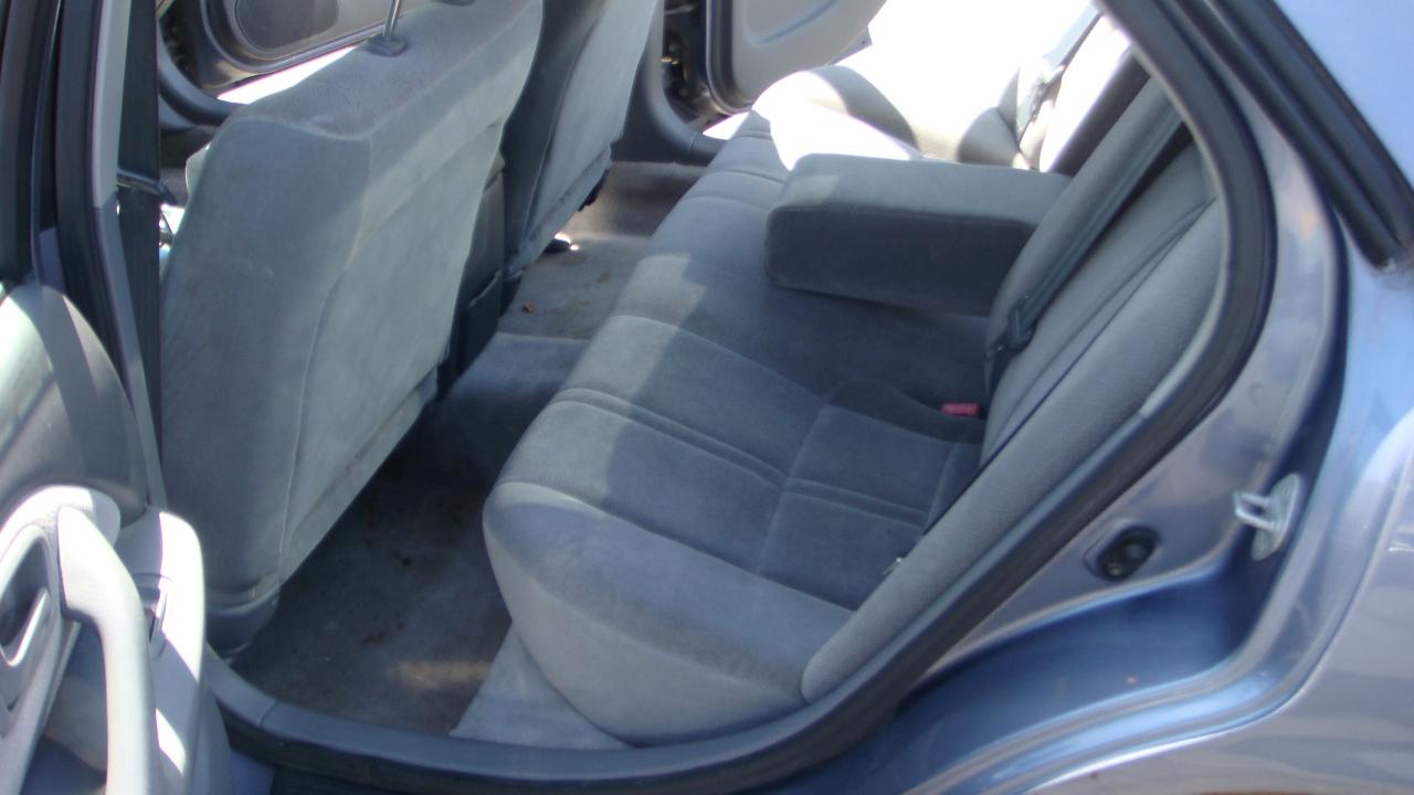 Toyota Camry CE 2000
