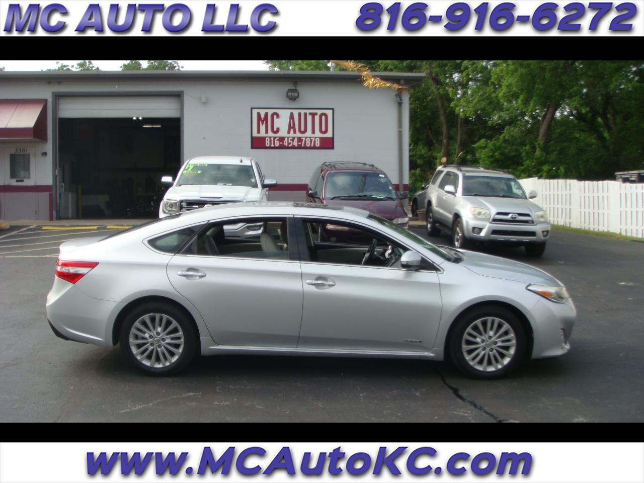 2013 Toyota Avalon Hybrid XLE Premium