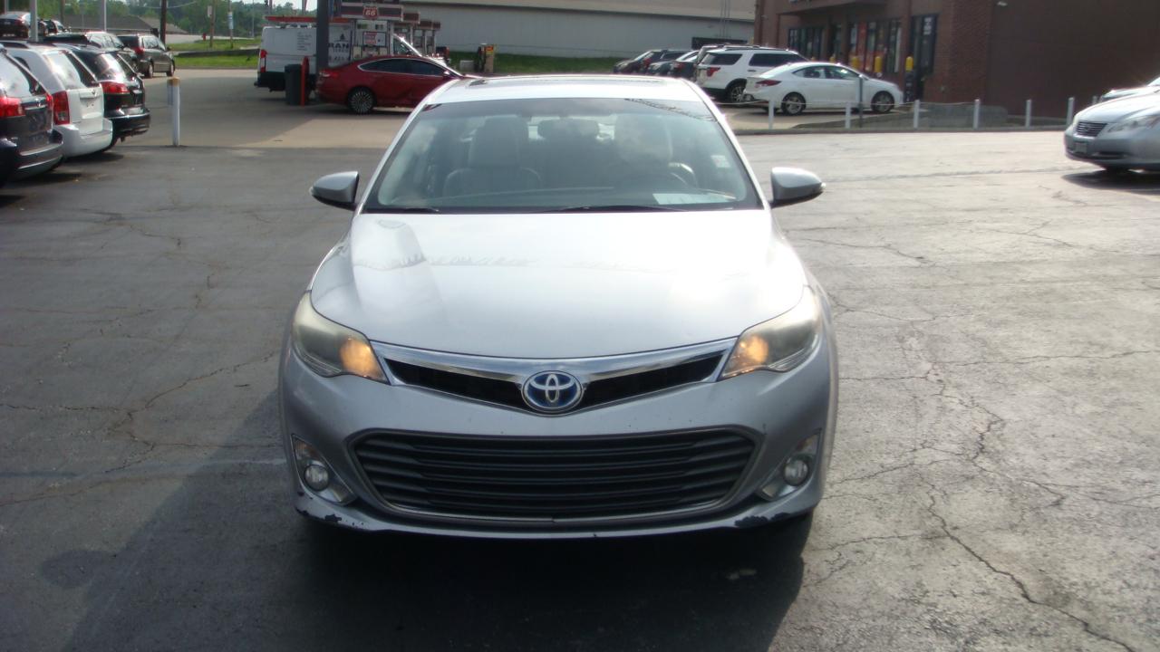 Toyota Avalon Hybrid XLE Premium 2013