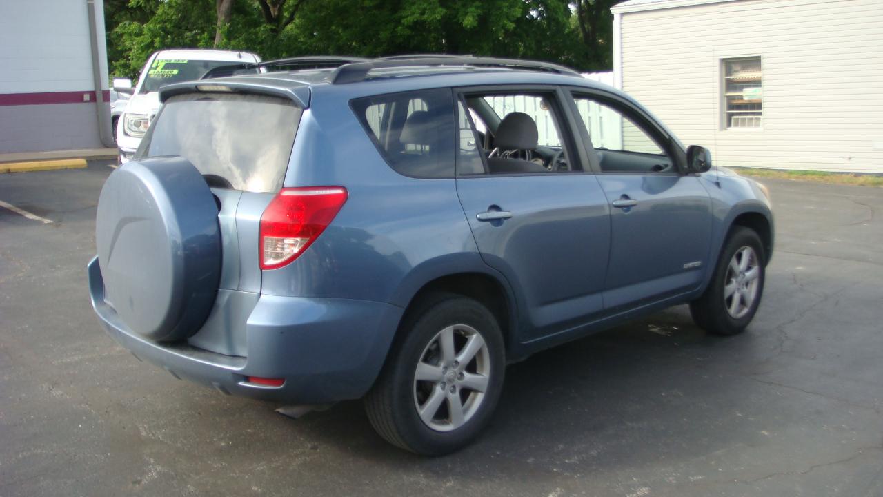 Toyota RAV4 Limited 2008