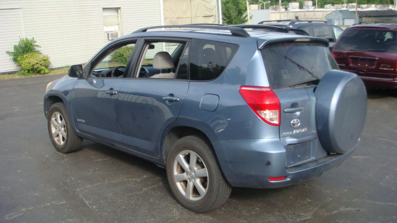 Toyota RAV4 Limited 2008