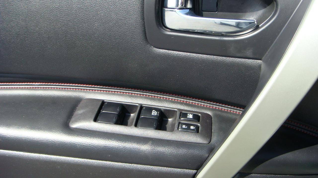 Nissan Rogue AWD SL 2011