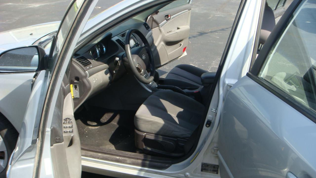 Hyundai Sonata GLS 2010