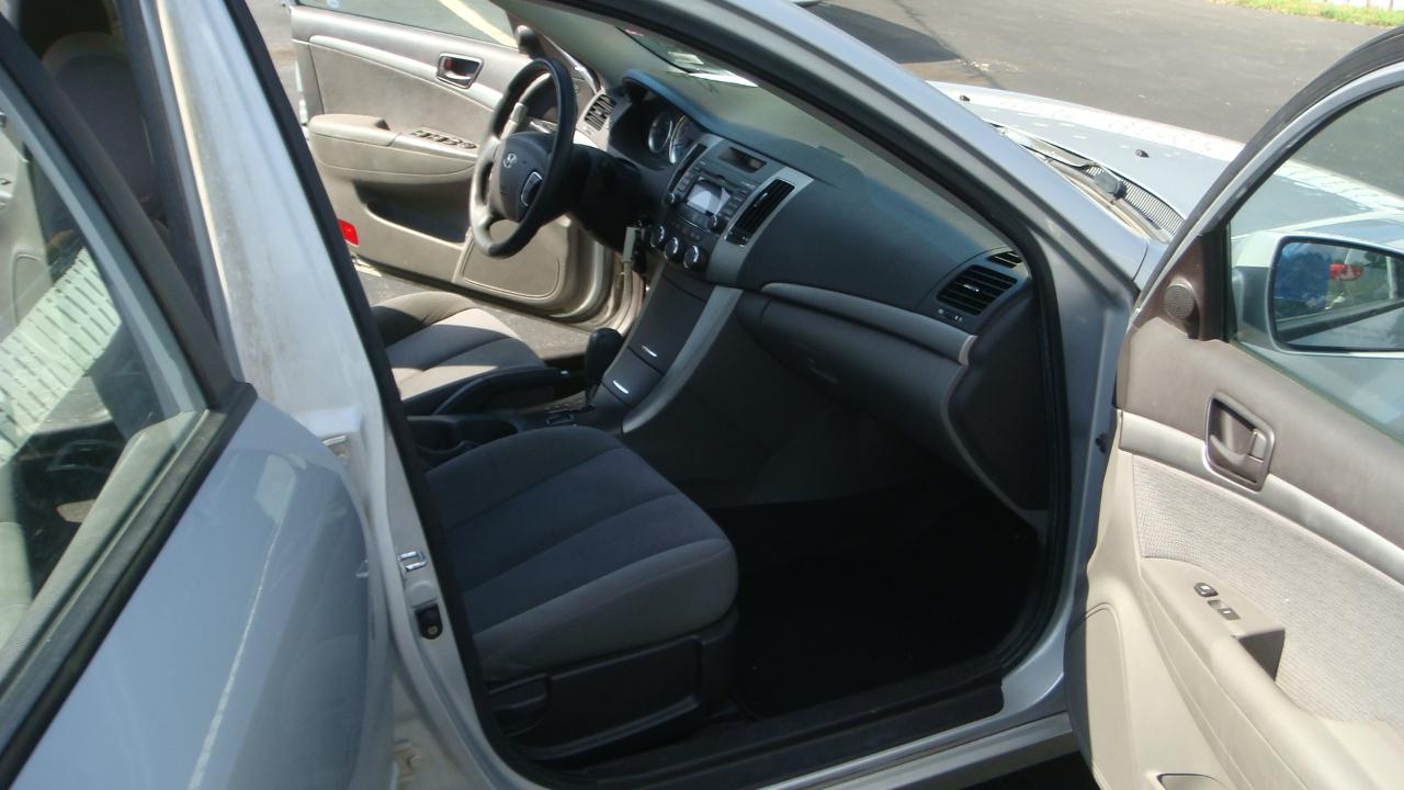 Hyundai Sonata GLS 2010