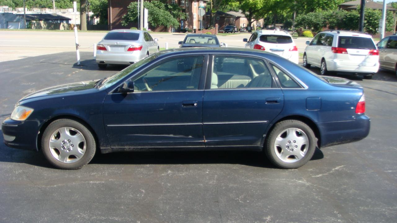 Toyota Avalon XLS 2003