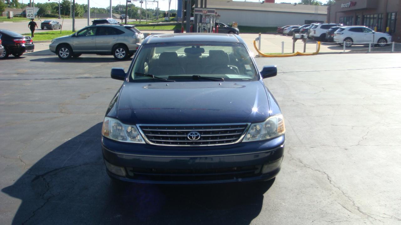 Toyota Avalon XLS 2003