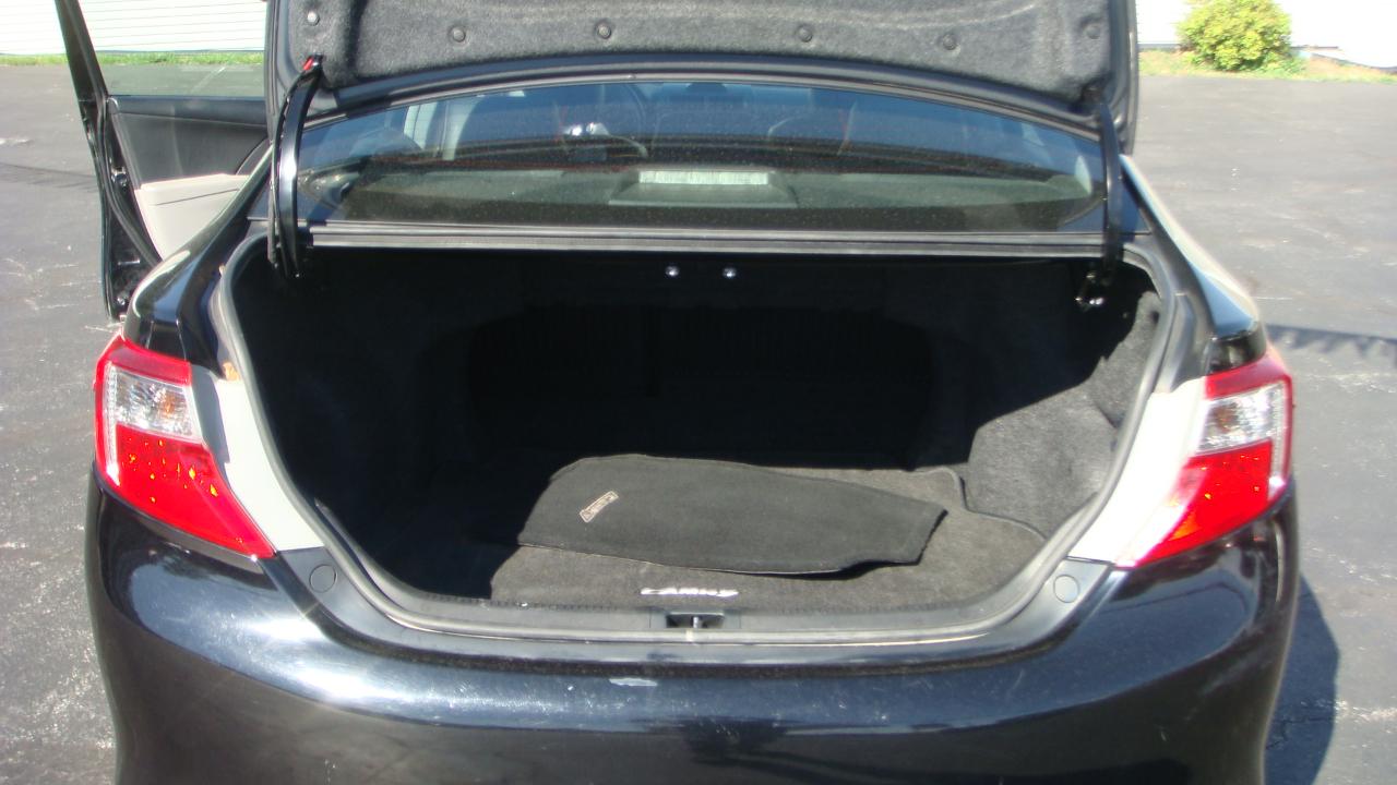 Toyota Camry XLE 2013