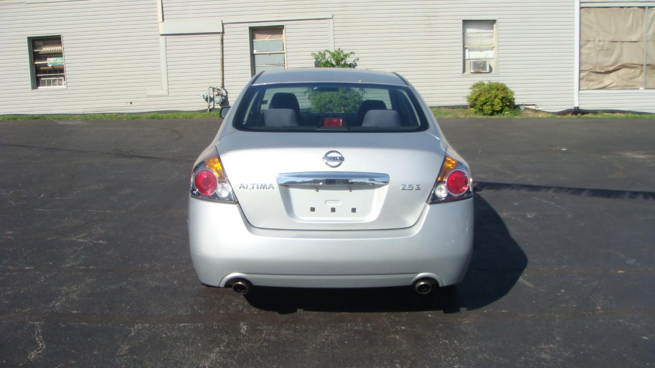 Nissan Altima 2.5 2012
