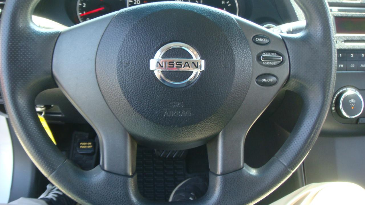 Nissan Altima 2.5 S 2012