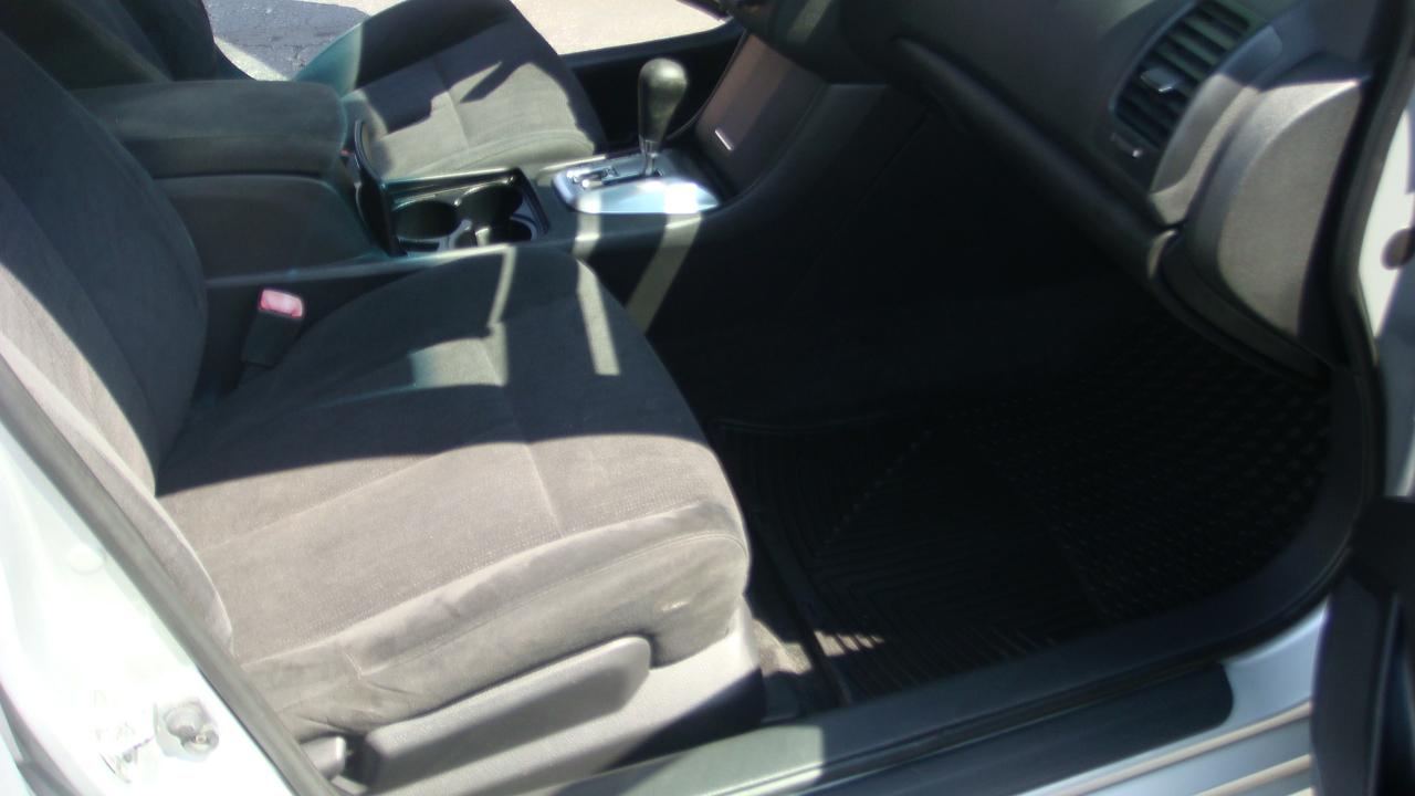 Nissan Altima 2.5 S 2012