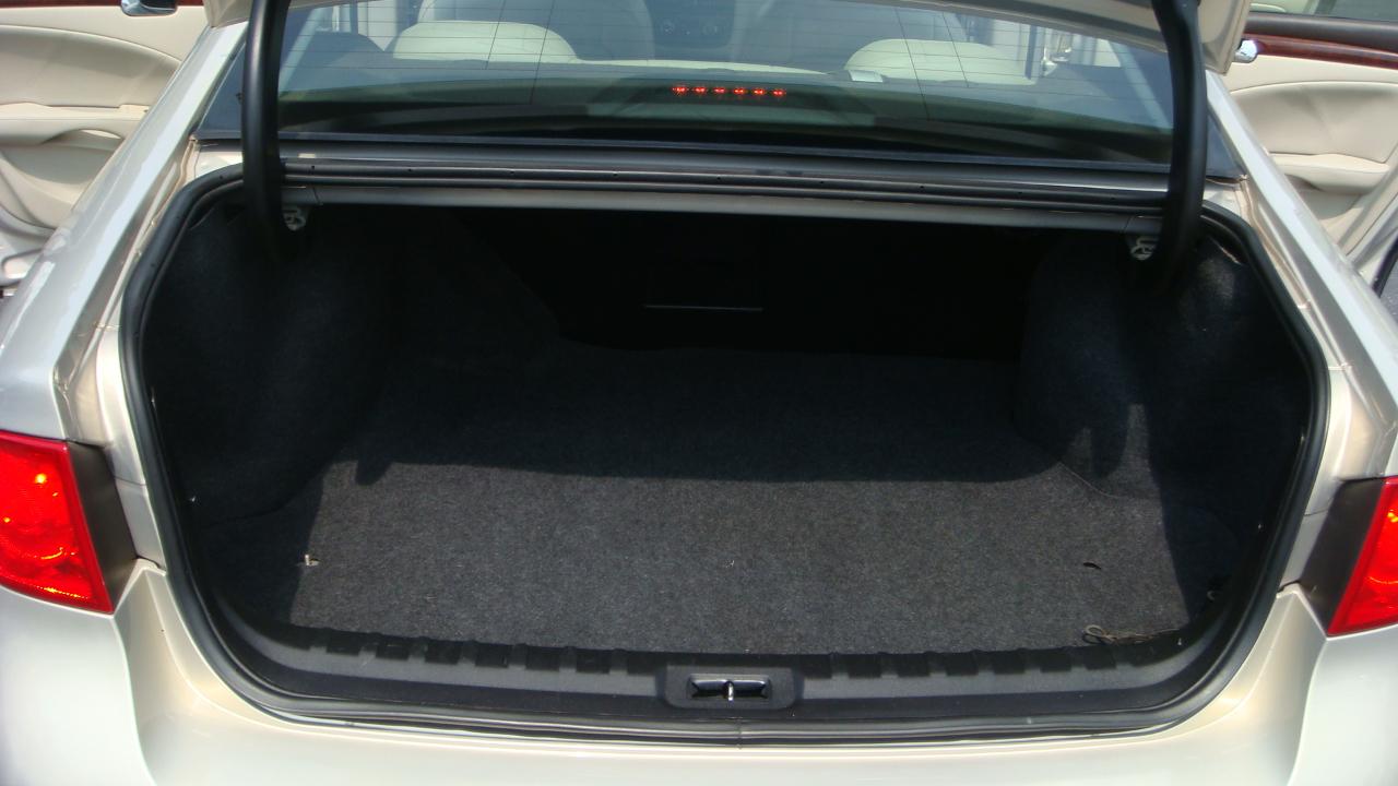 2008 Buick Lucerne CXL - Photo 19