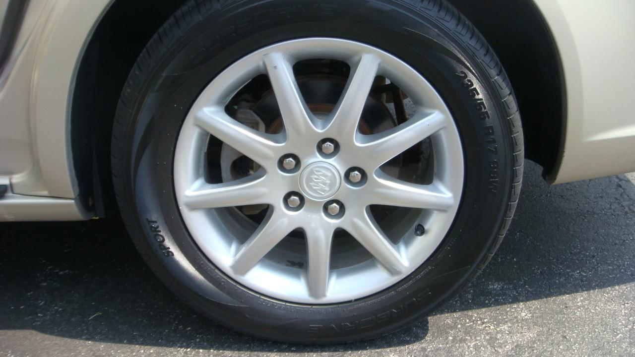 2008 Buick Lucerne CXL - Photo 24