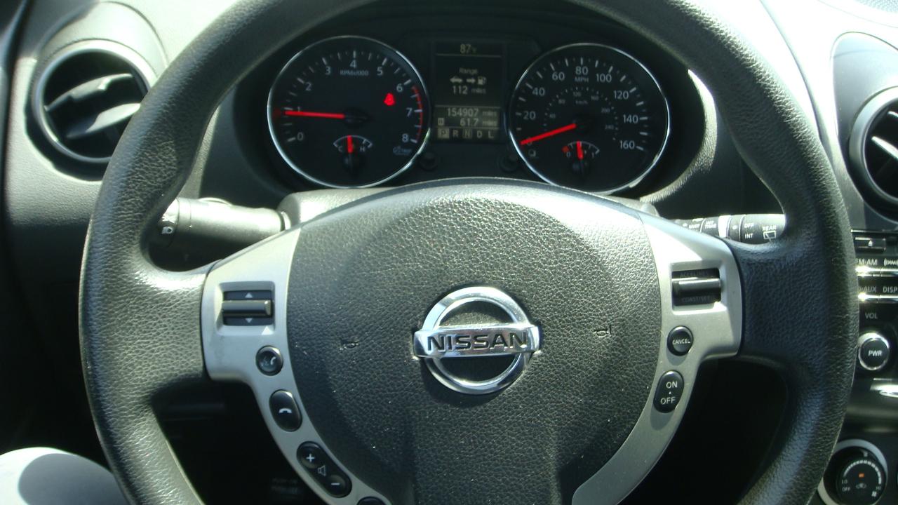 Nissan Rogue S AWD 2013