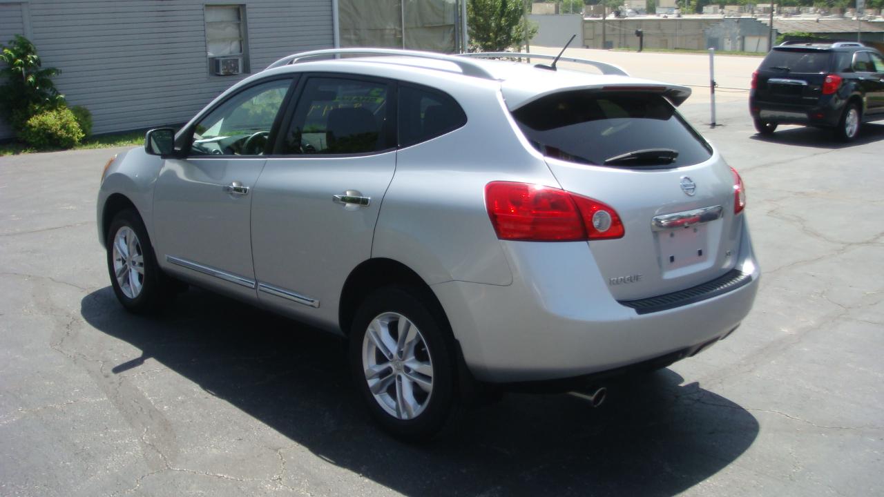 Nissan Rogue S AWD 2013