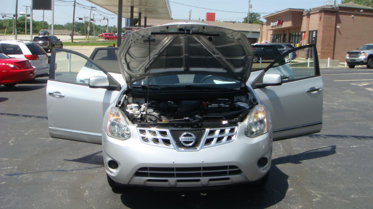 Nissan Rogue S AWD 2013