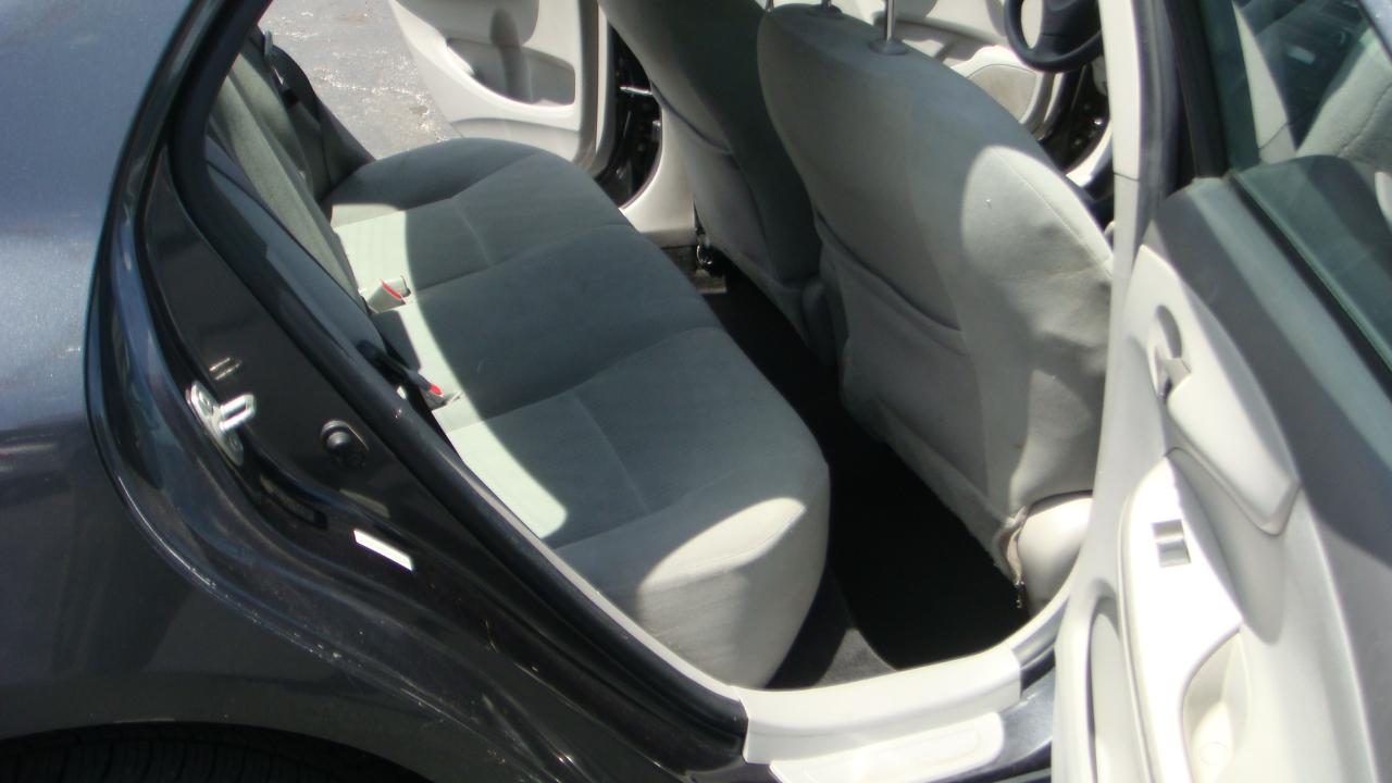 Toyota Corolla LE 4D Sedan 2010