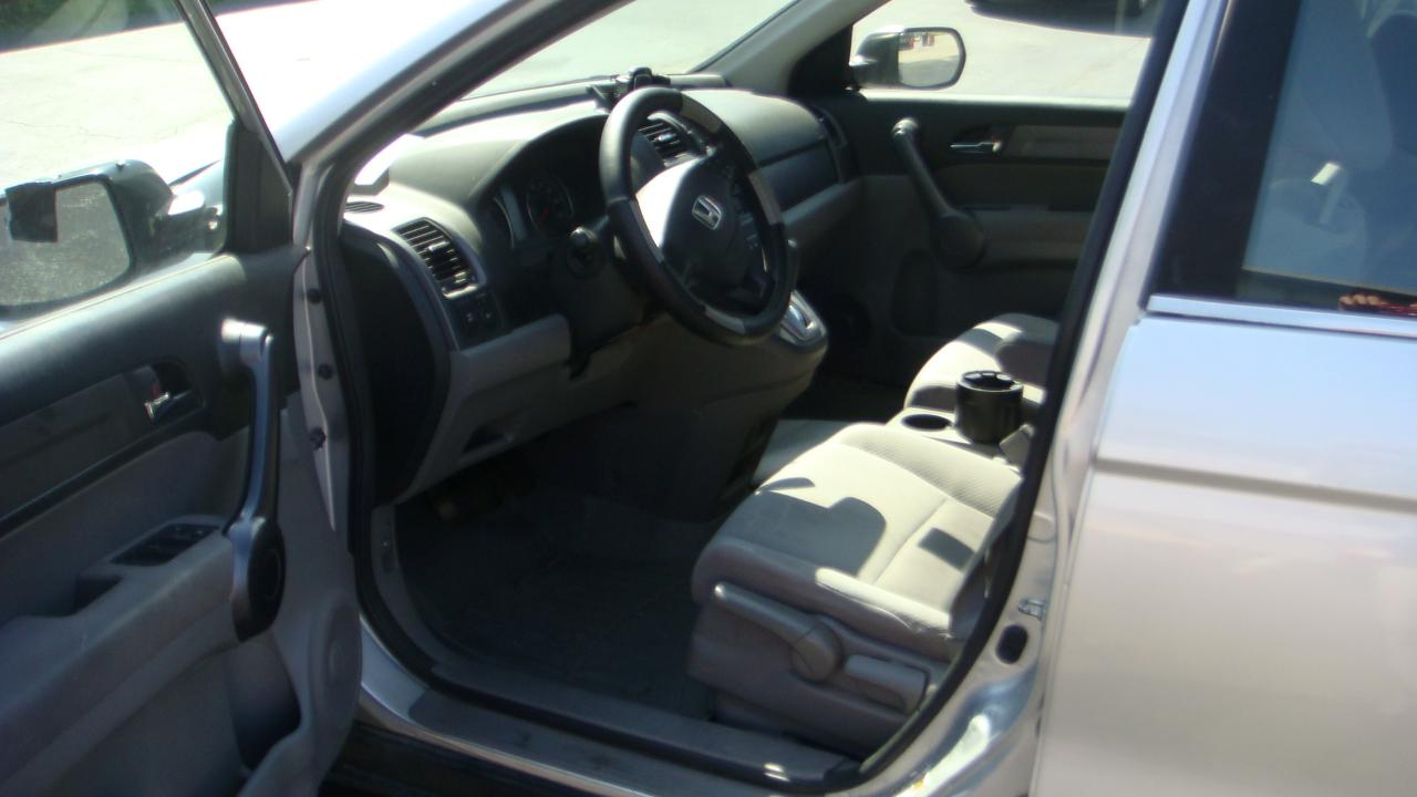 Honda CR-V LX 2009